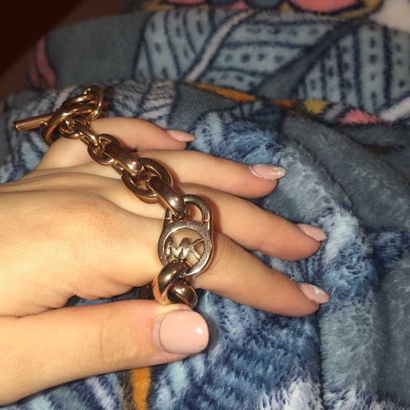 Michael Kors Bracelet - Picture 1 of 3